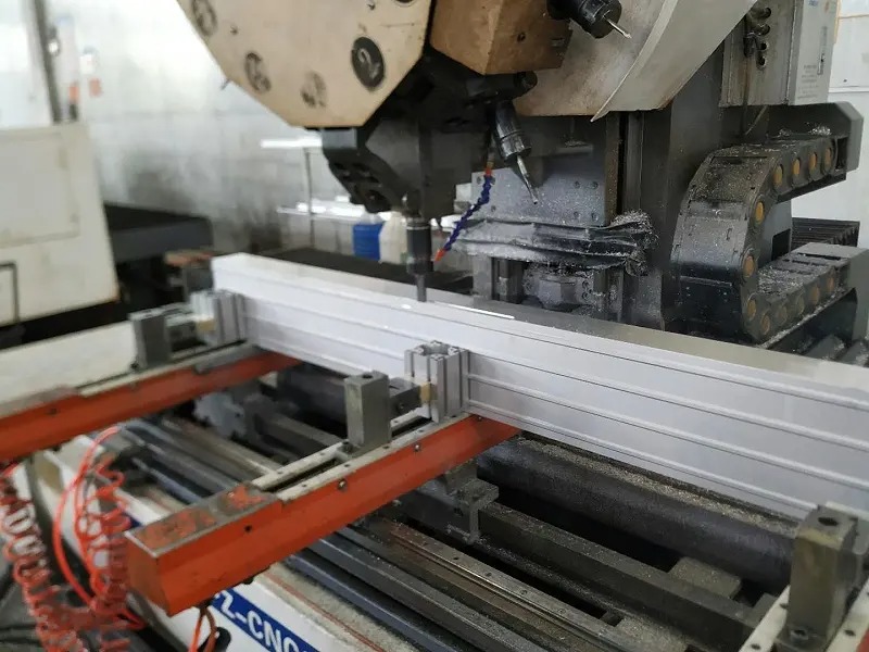 Aluminum heatsink extrusion production process